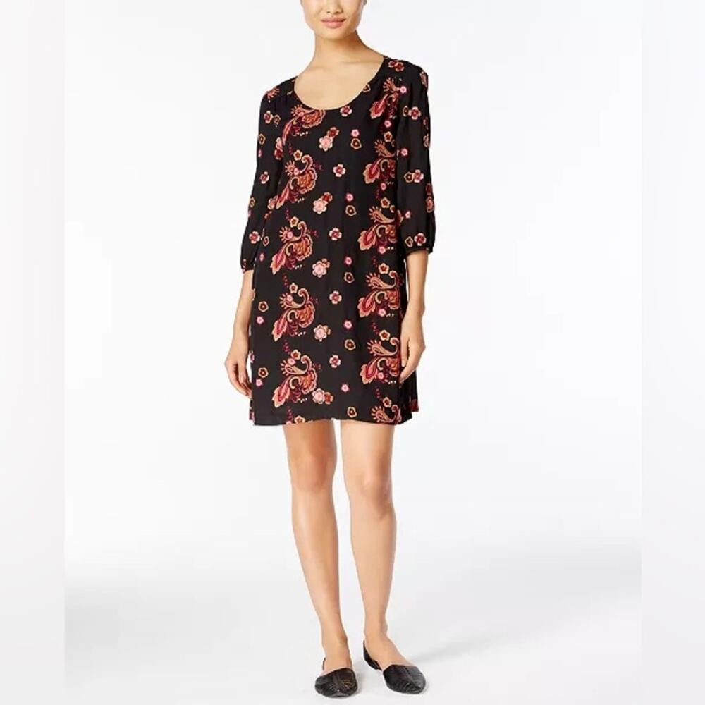 NWT ECI Embroidered Shift Dress Black Rose Pink Floral Size Large